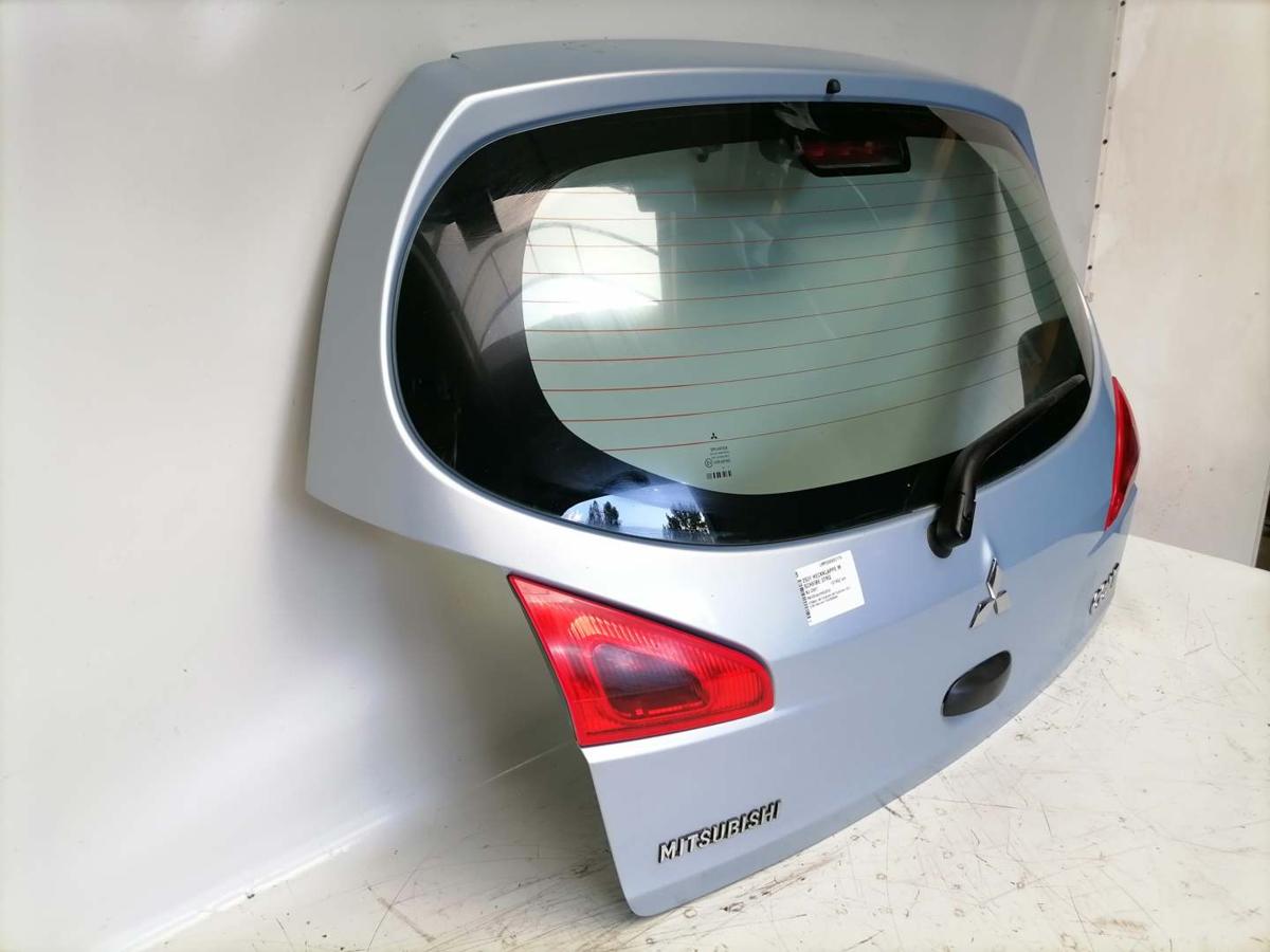 Mitsubishi Colt Z30 original Heckklappe mit Heckscheibe Hellblaumetallic 3-T&uuml;rer Bj.2007